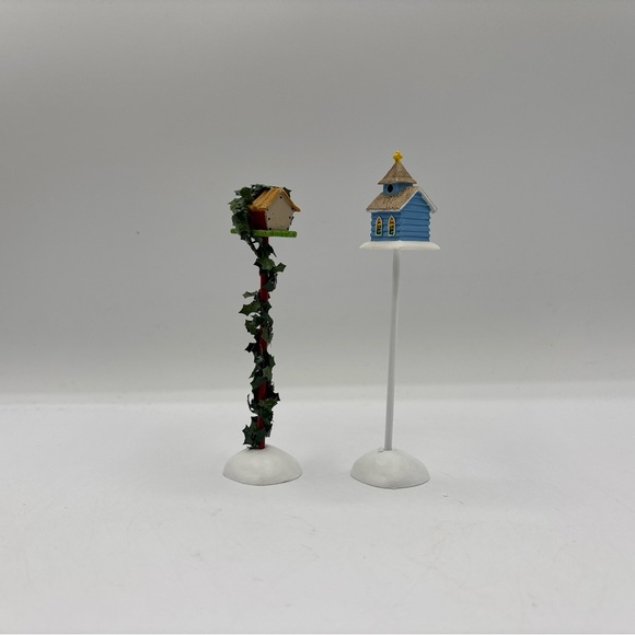 Department 56 2011 Village Accessories Backyard Bird Houses Set Of 2 4020250 EUC - Picture 4 of 12